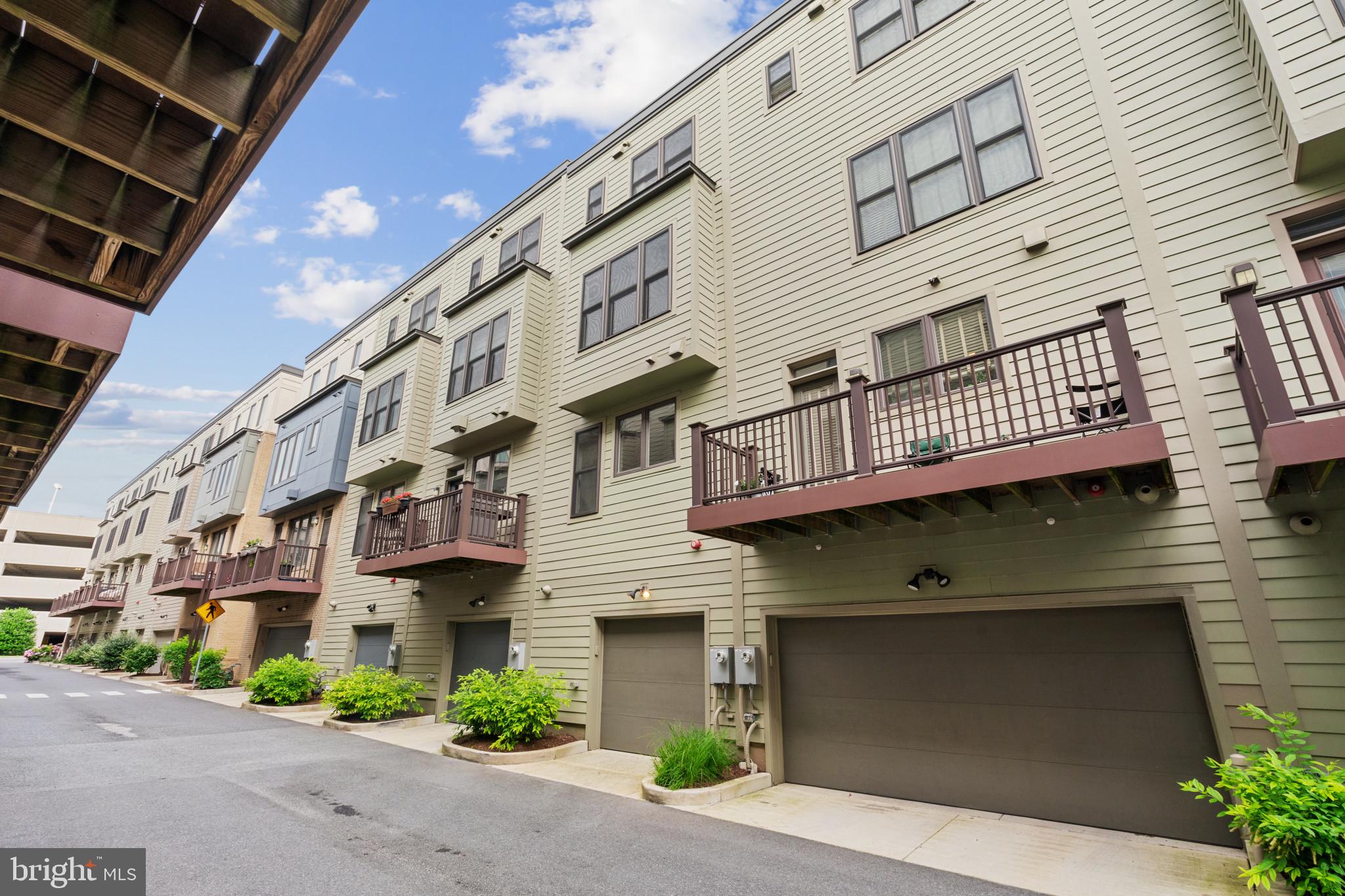 Real estate listing preview #48