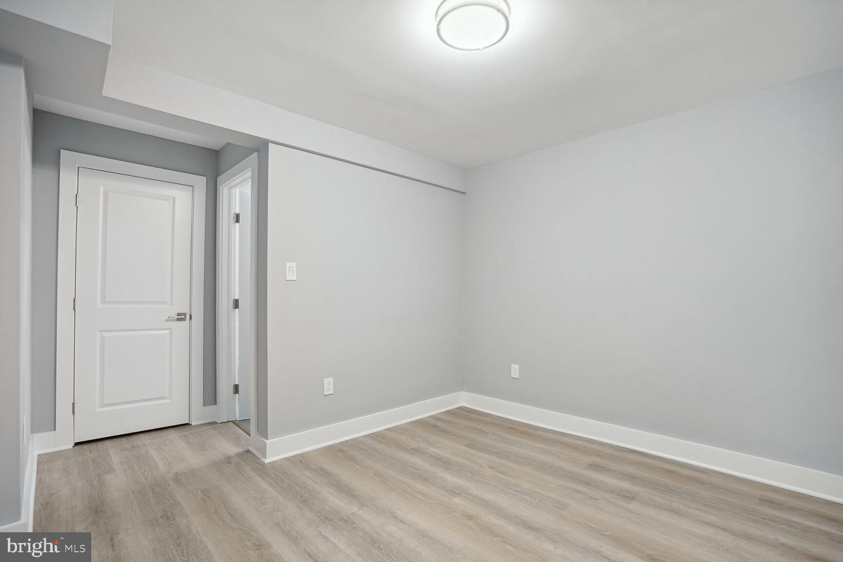 Real estate listing preview #49