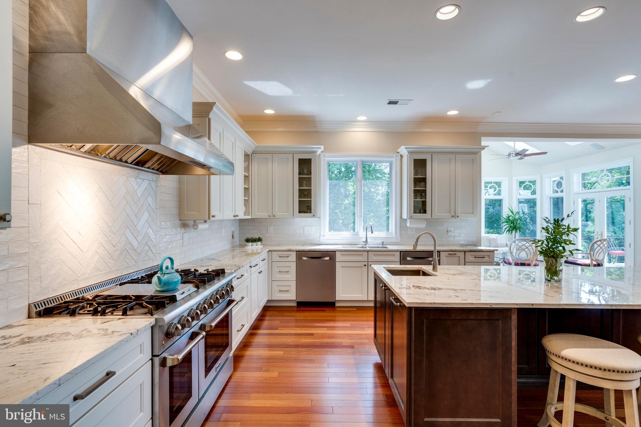 Real estate listing preview #23