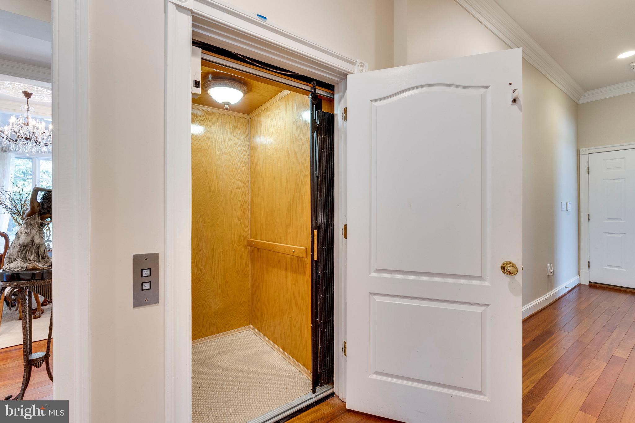 Real estate listing preview #34