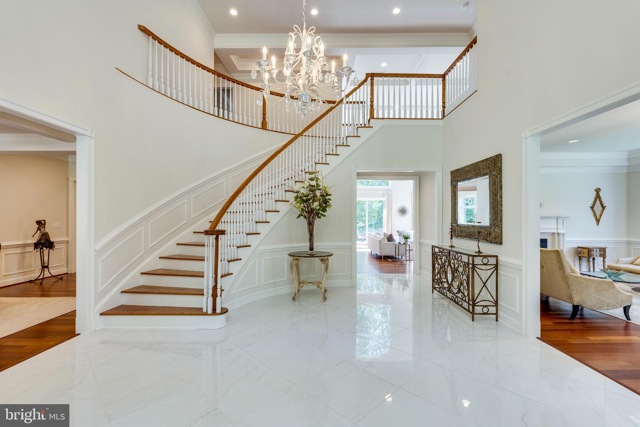 Real estate listing preview #7