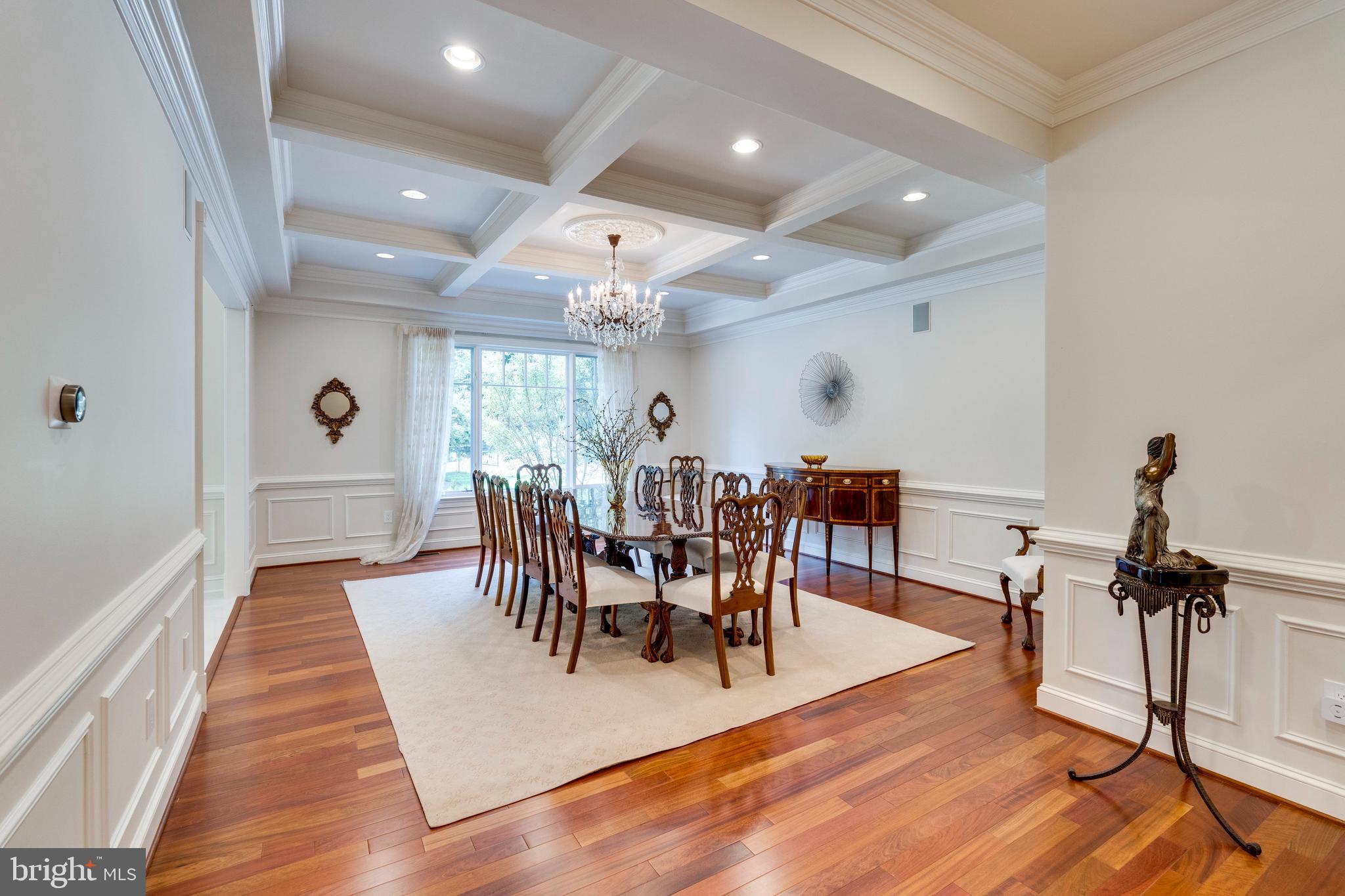 Real estate listing preview #13