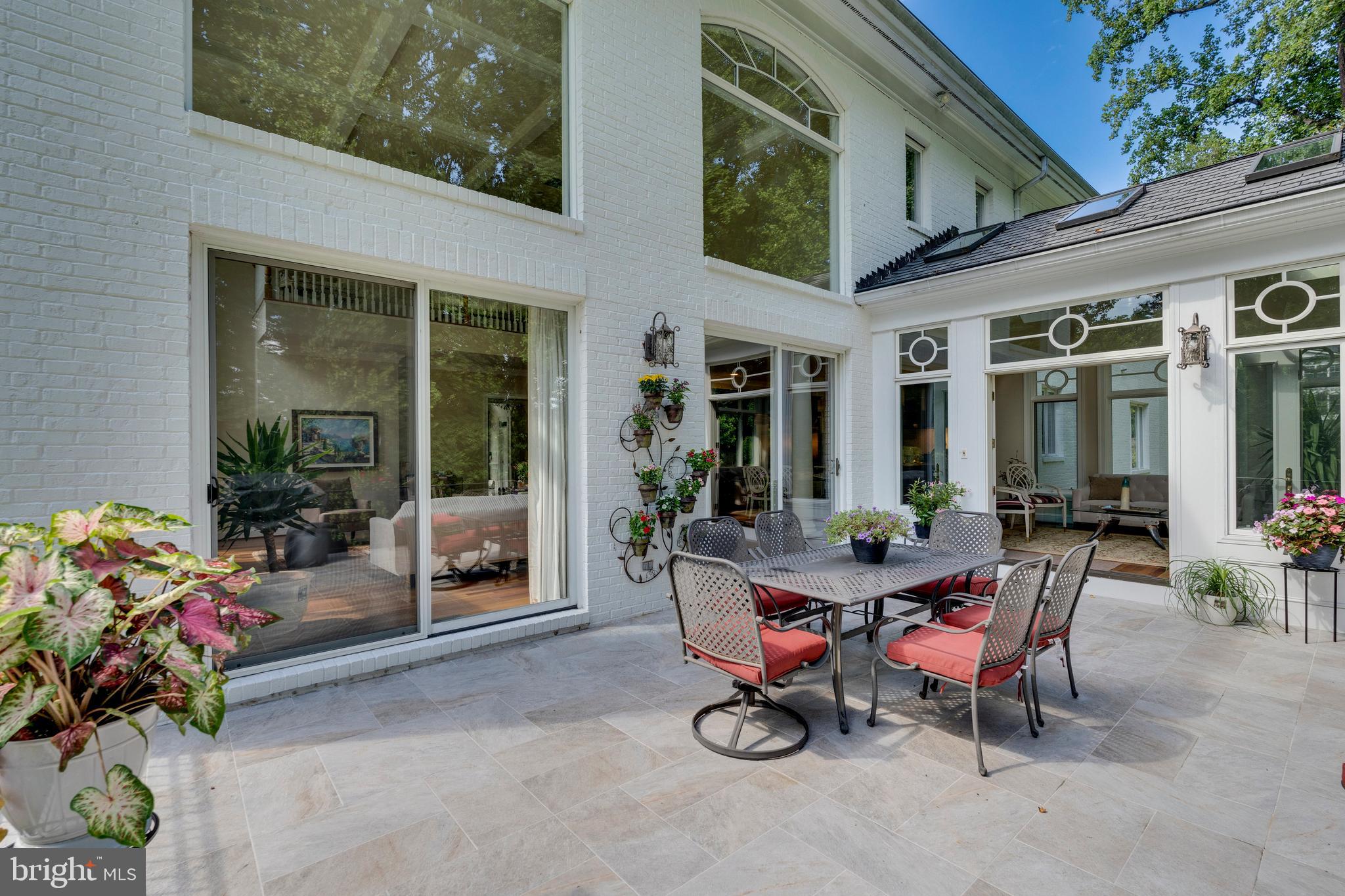 Real estate listing preview #30