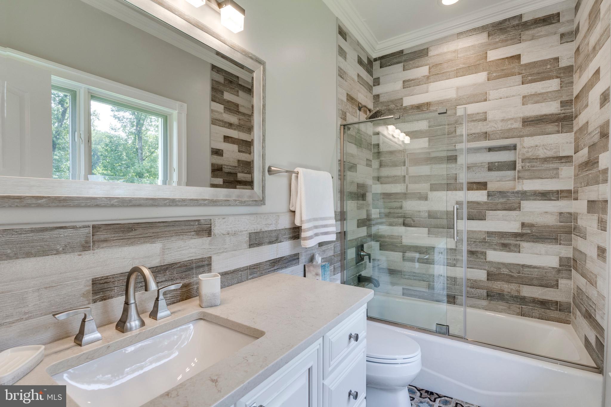 Real estate listing preview #47