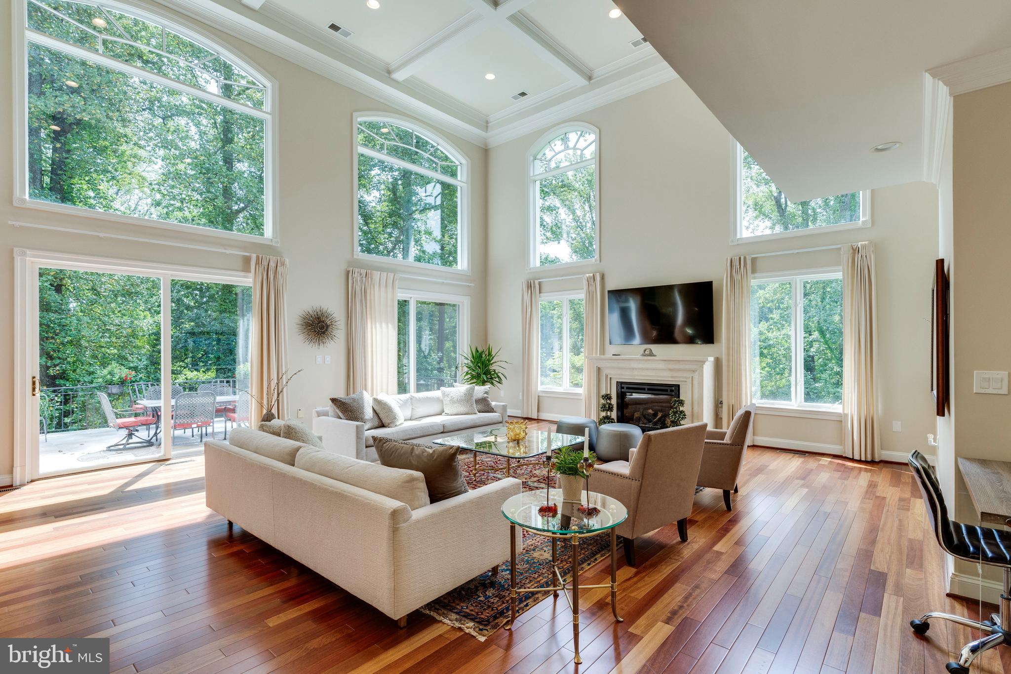 Real estate listing preview #16