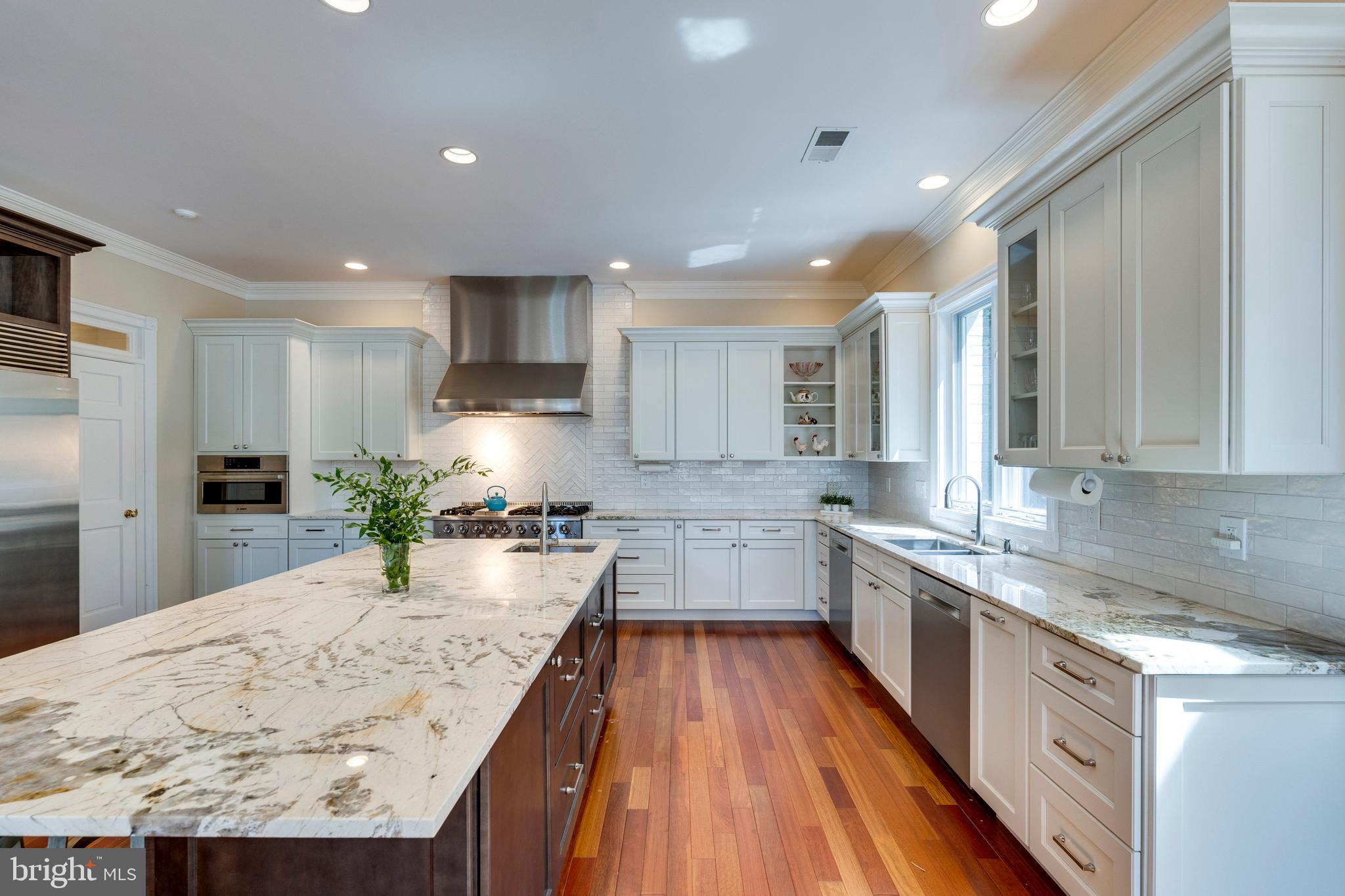 Real estate listing preview #22