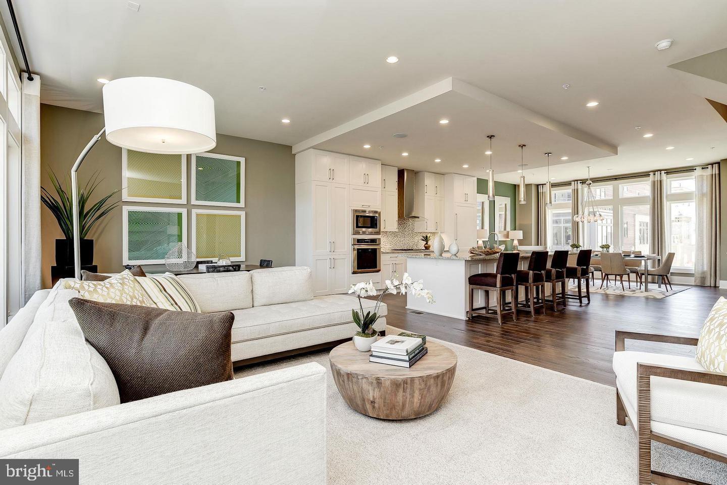 Real estate listing preview #17