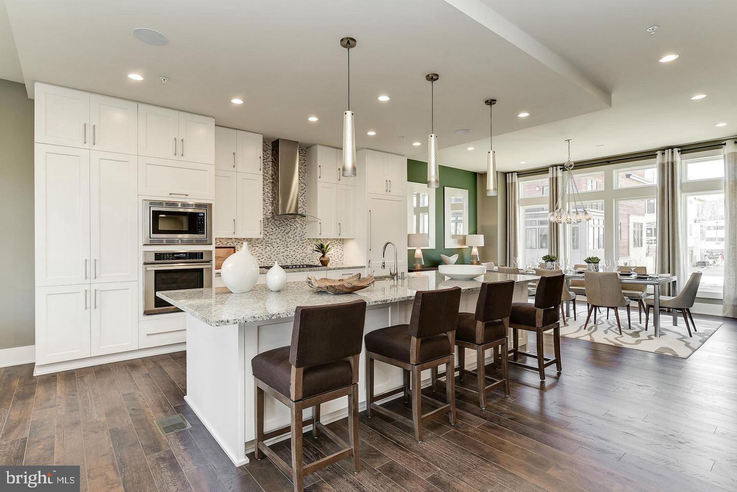 Real estate listing preview #5