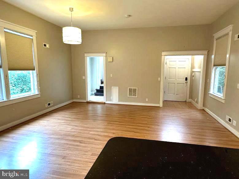 Real estate listing preview #63