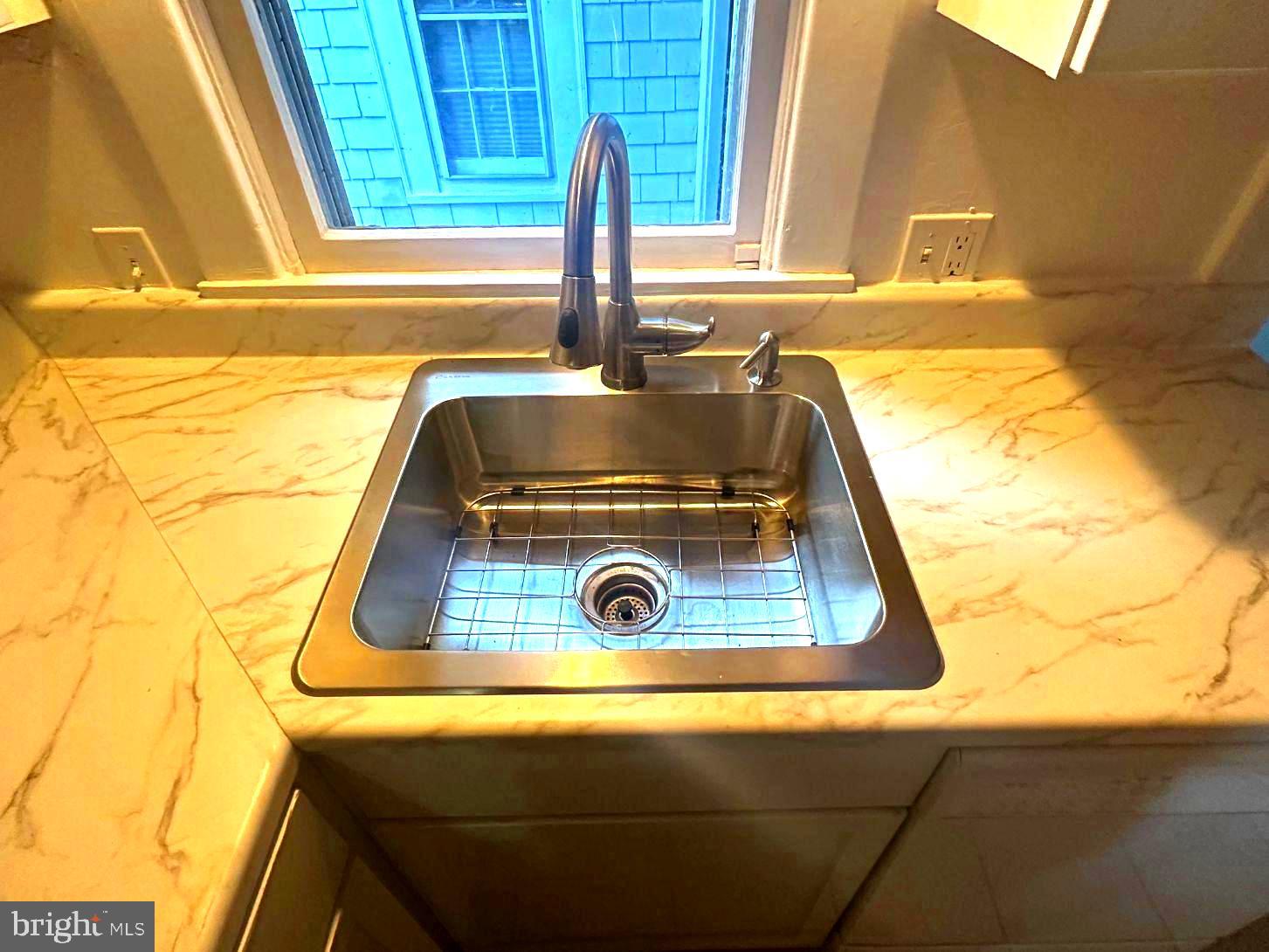 Real estate listing preview #31