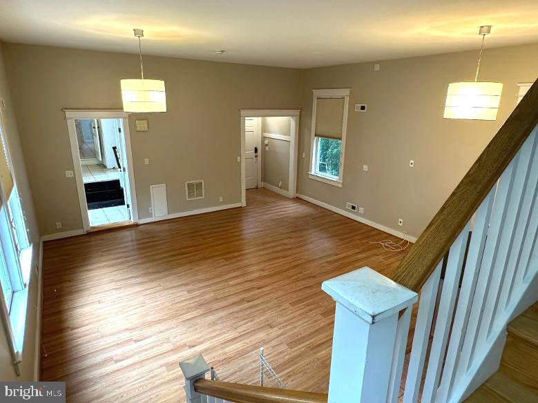 Real estate listing preview #58