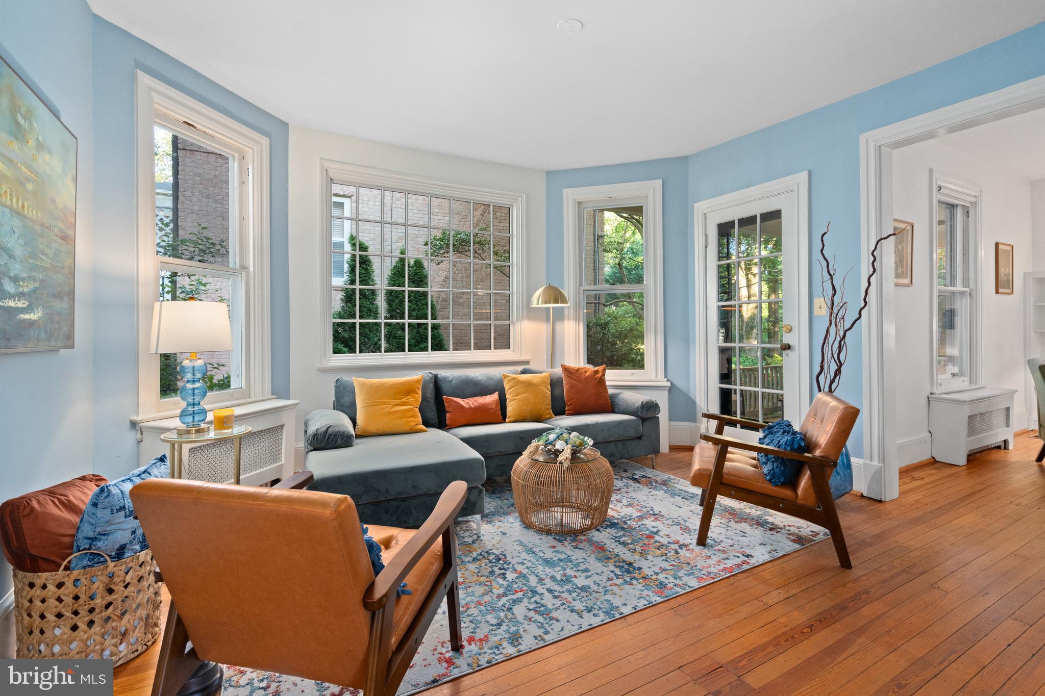 Real estate listing preview #9