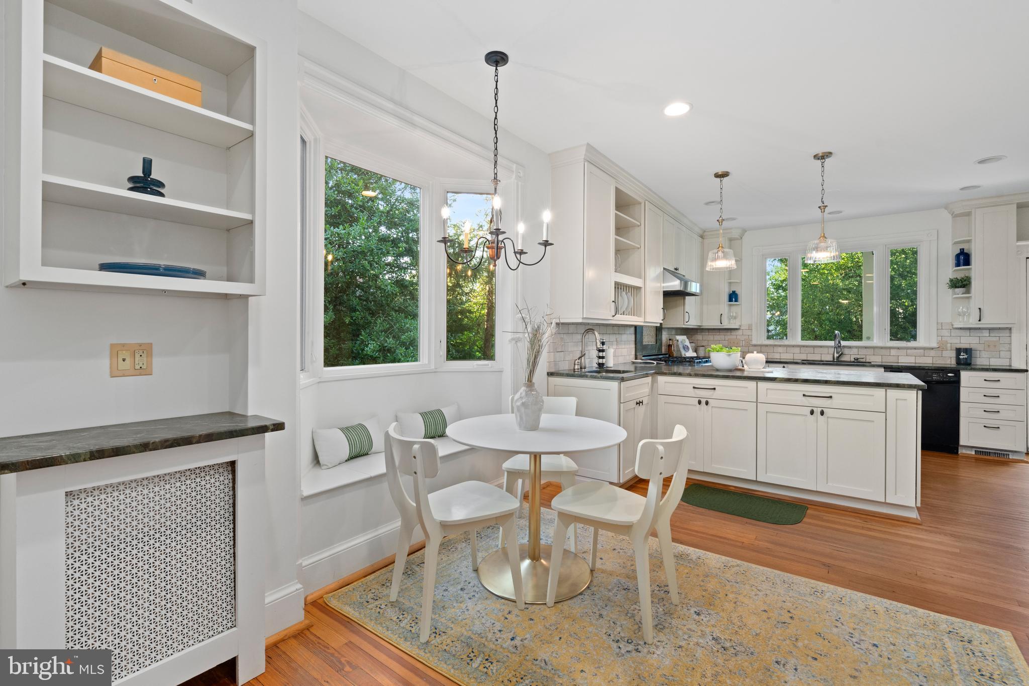 Real estate listing preview #15