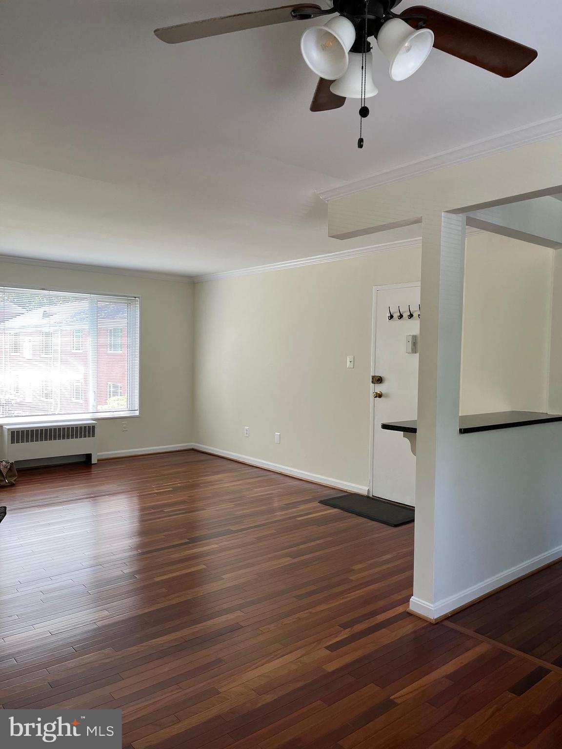 Real estate listing preview #12