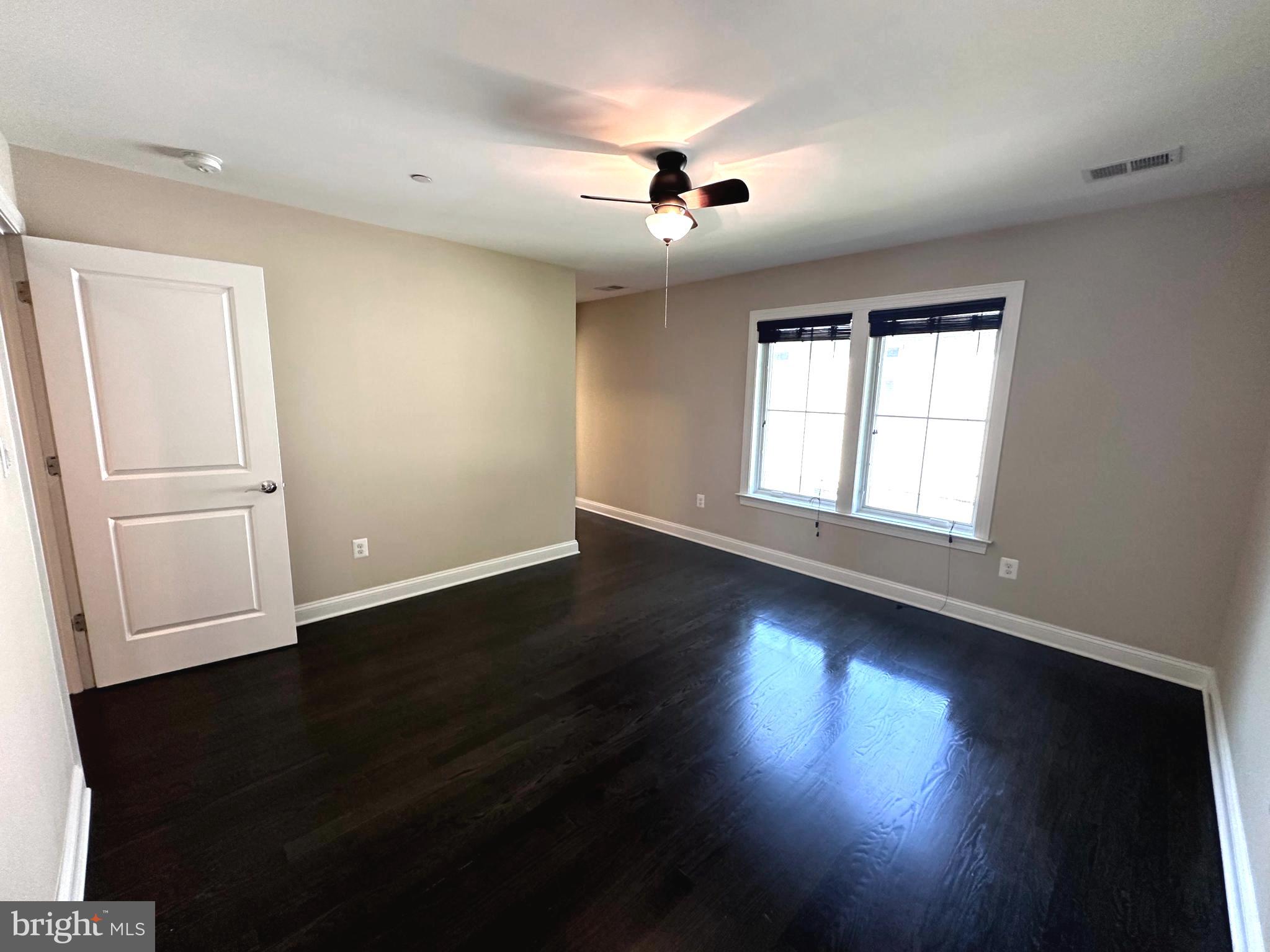 Real estate listing preview #47