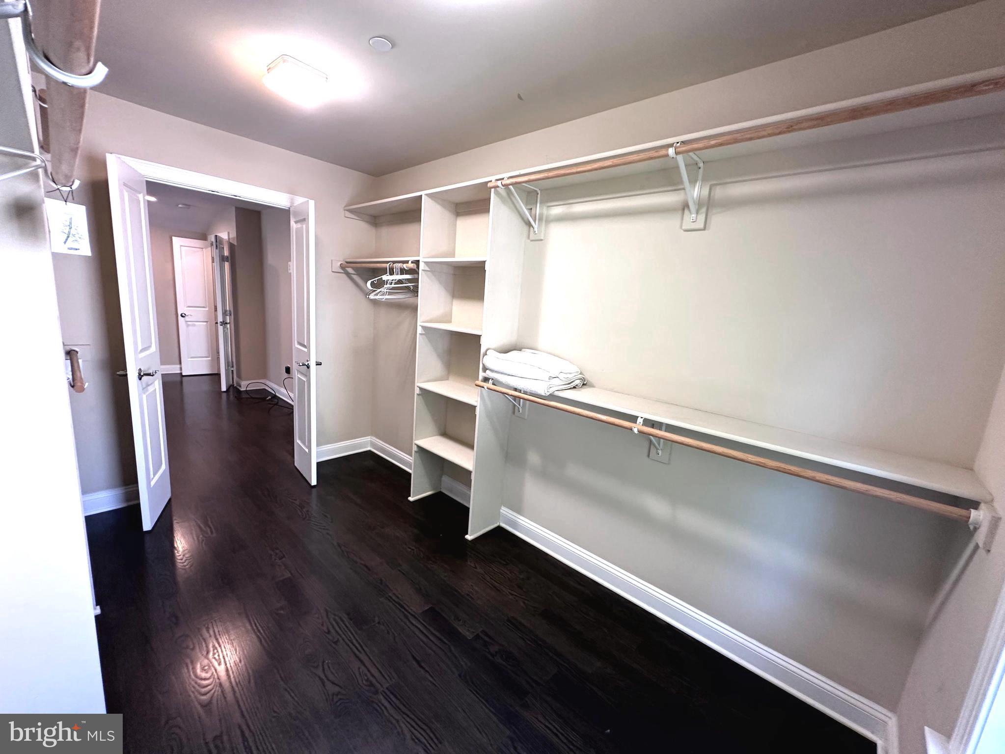 Real estate listing preview #34