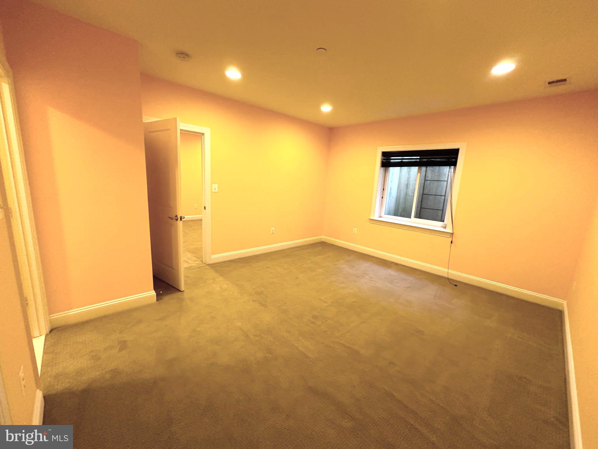 Real estate listing preview #68