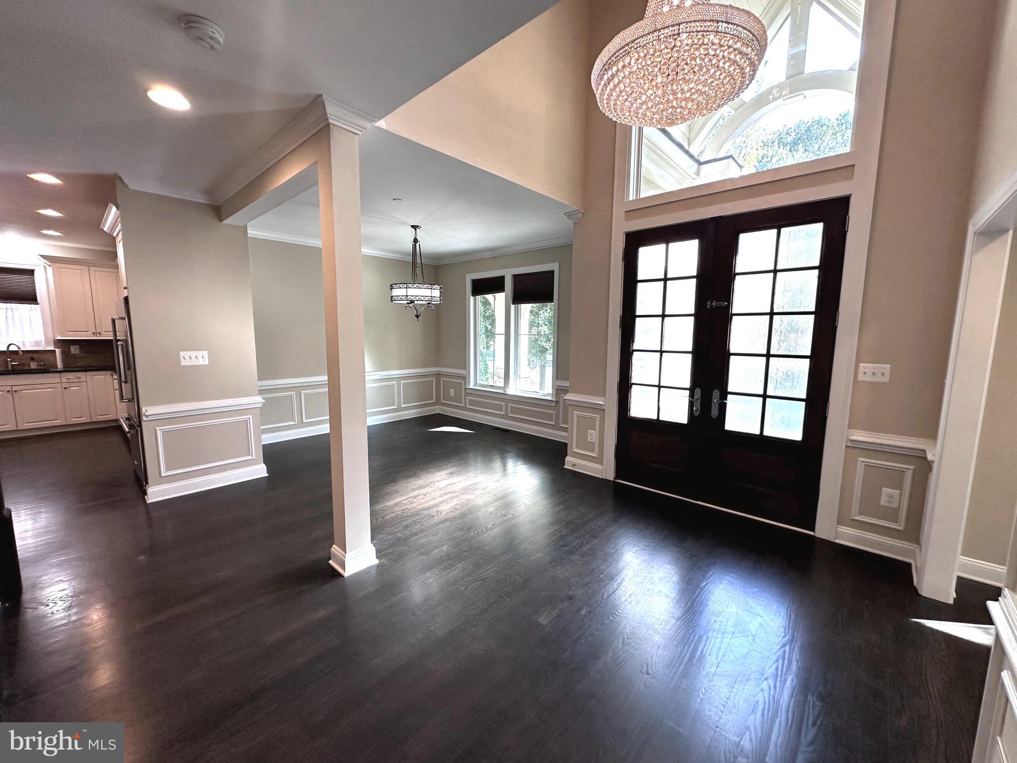 Real estate listing preview #4