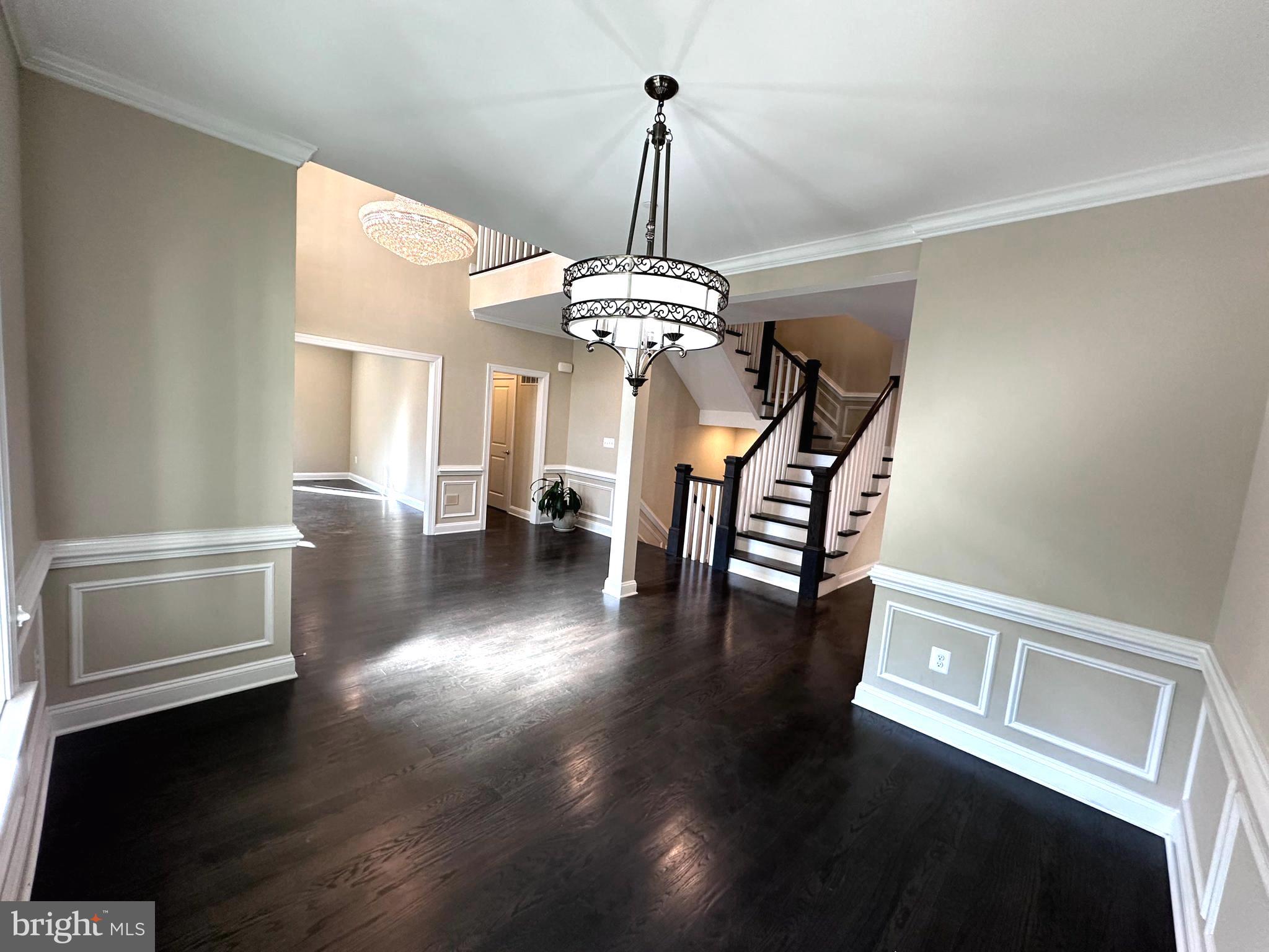 Real estate listing preview #9