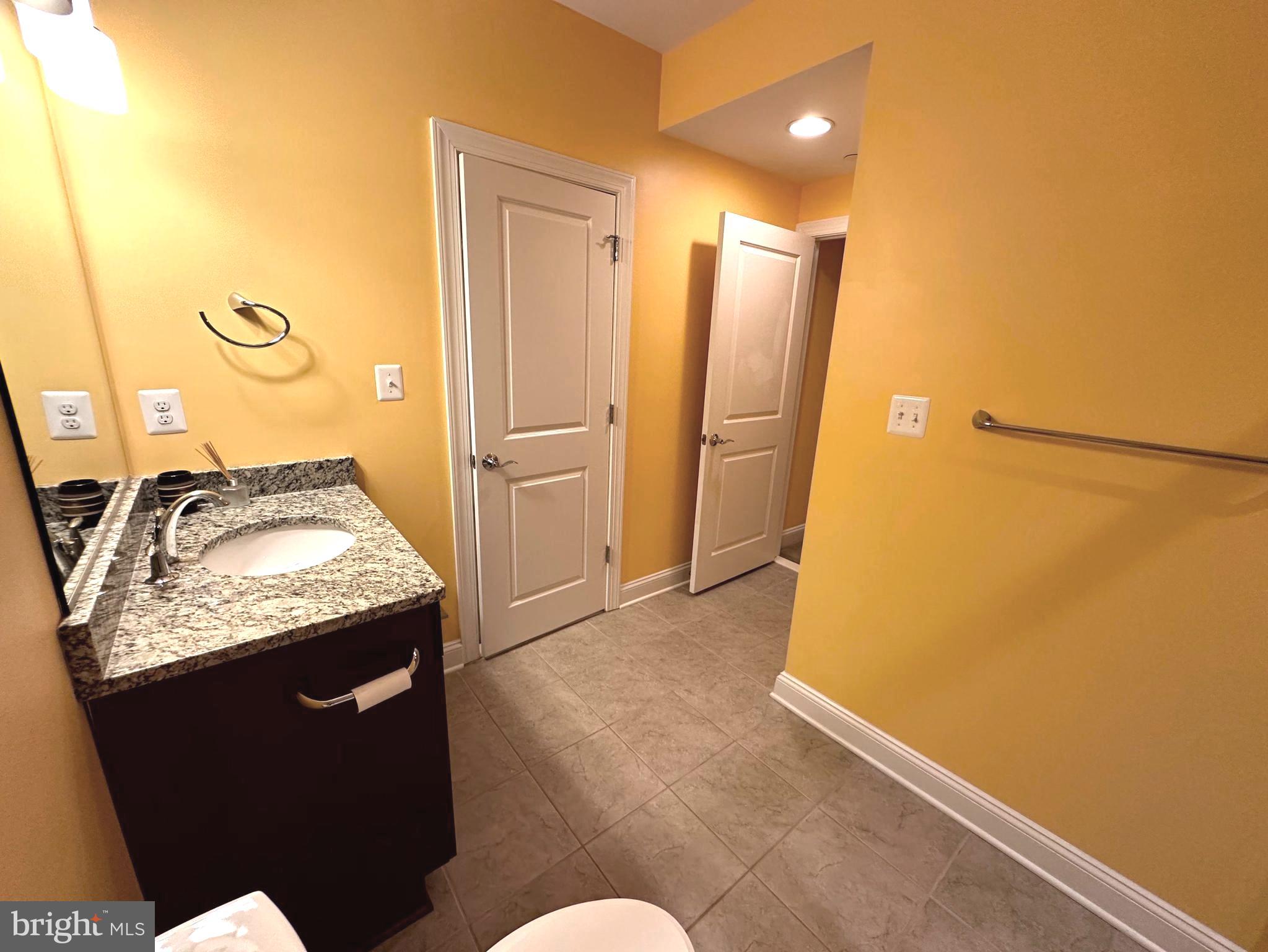 Real estate listing preview #64