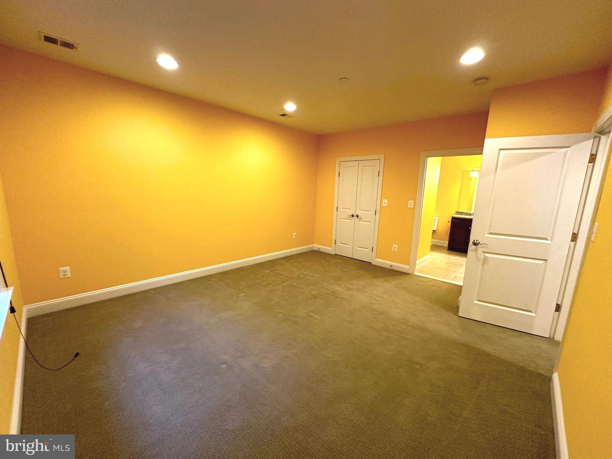 Real estate listing preview #66