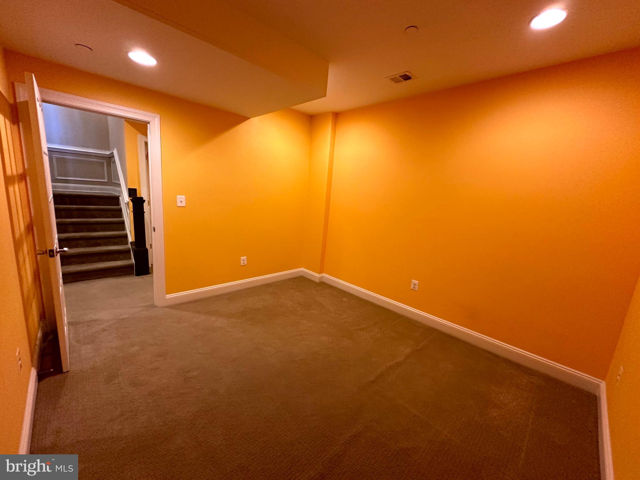 Real estate listing preview #62