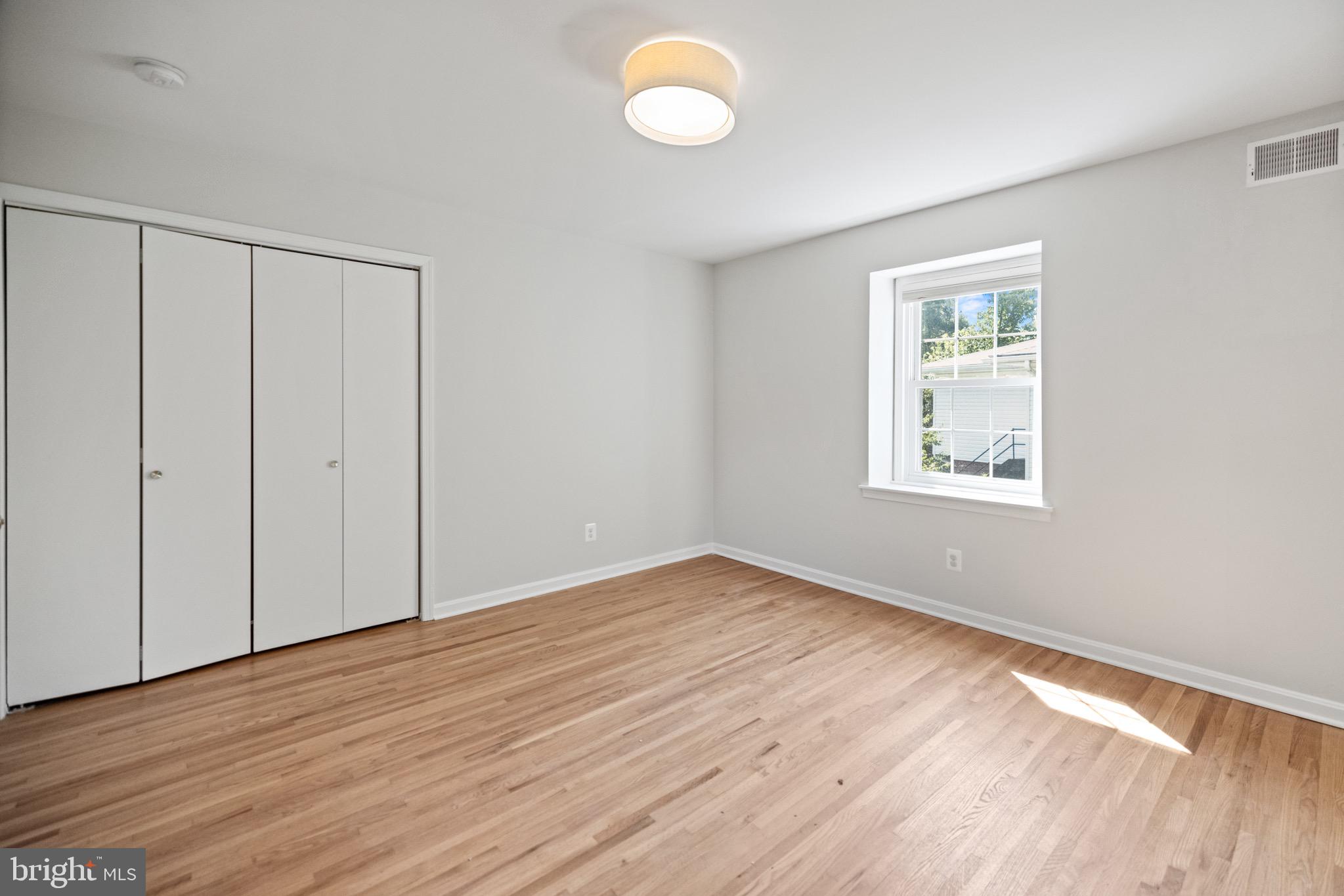 Real estate listing preview #29