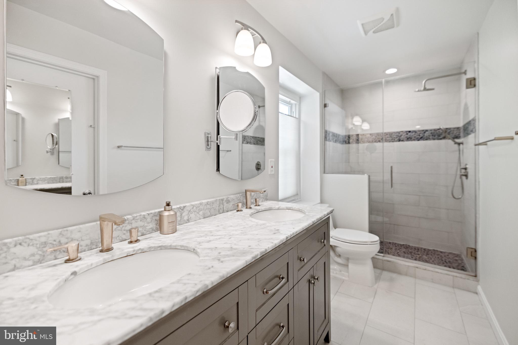 Real estate listing preview #25