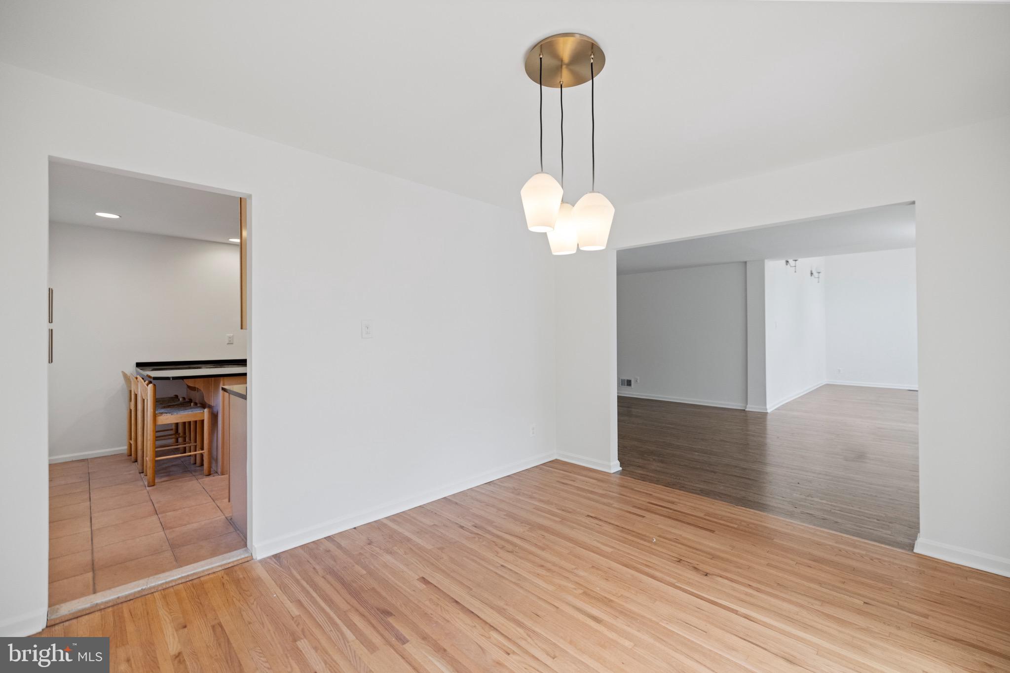 Real estate listing preview #13