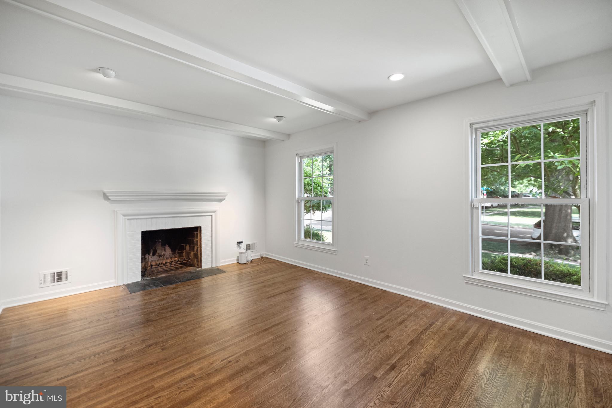 Real estate listing preview #19