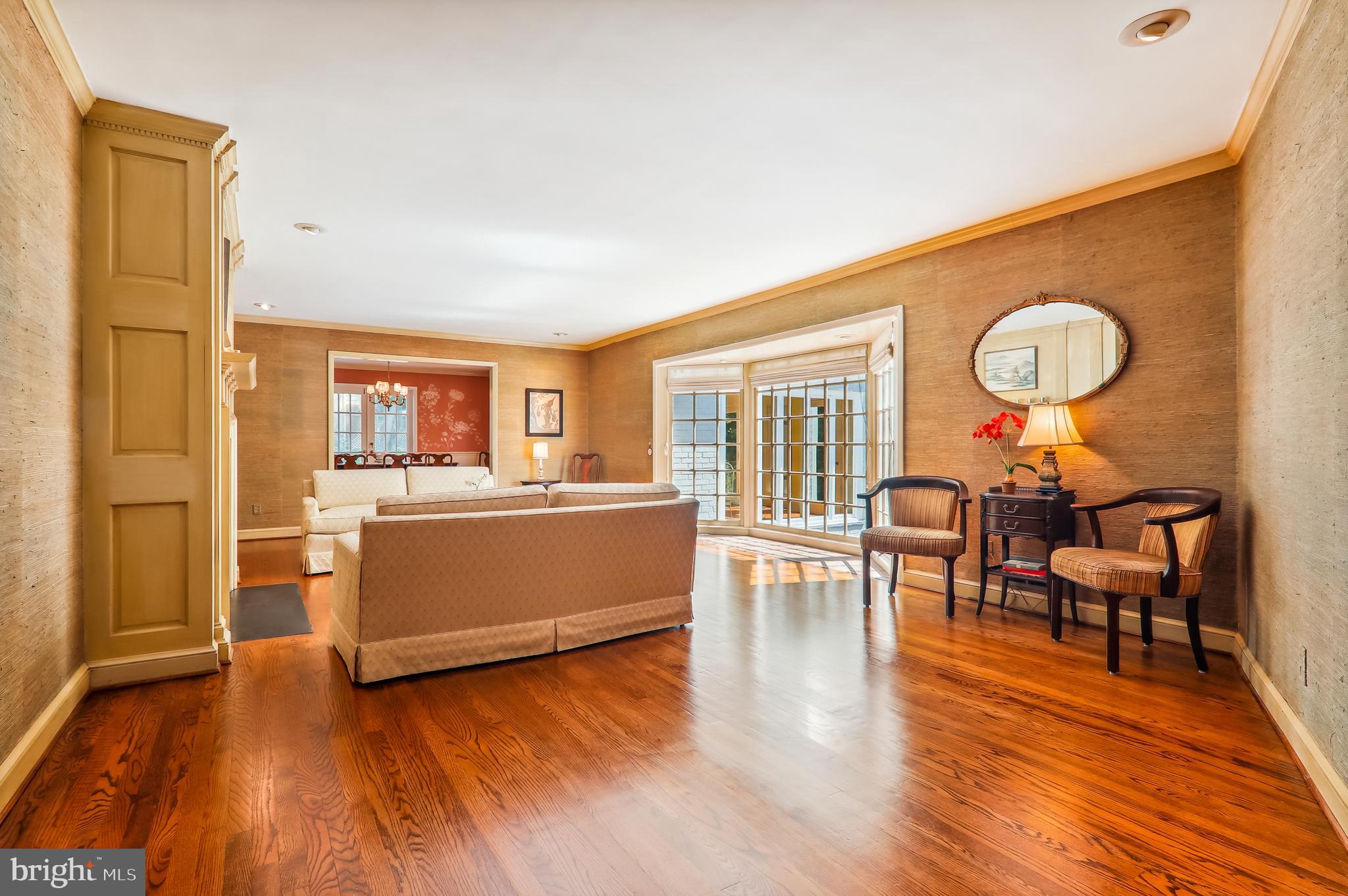 Real estate listing preview #11