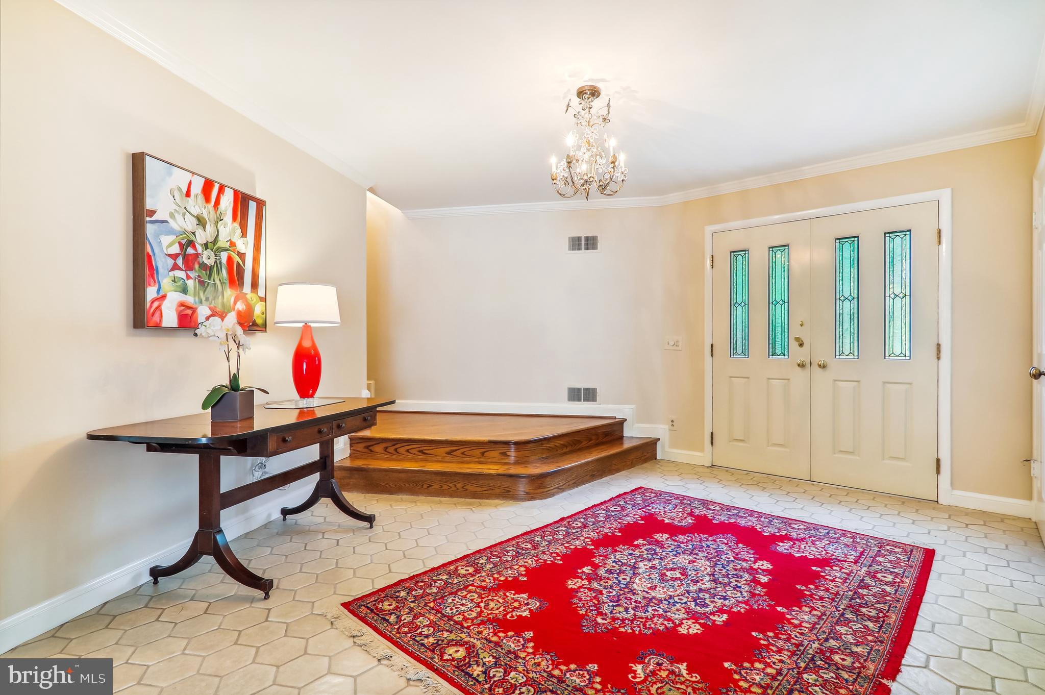 Real estate listing preview #5