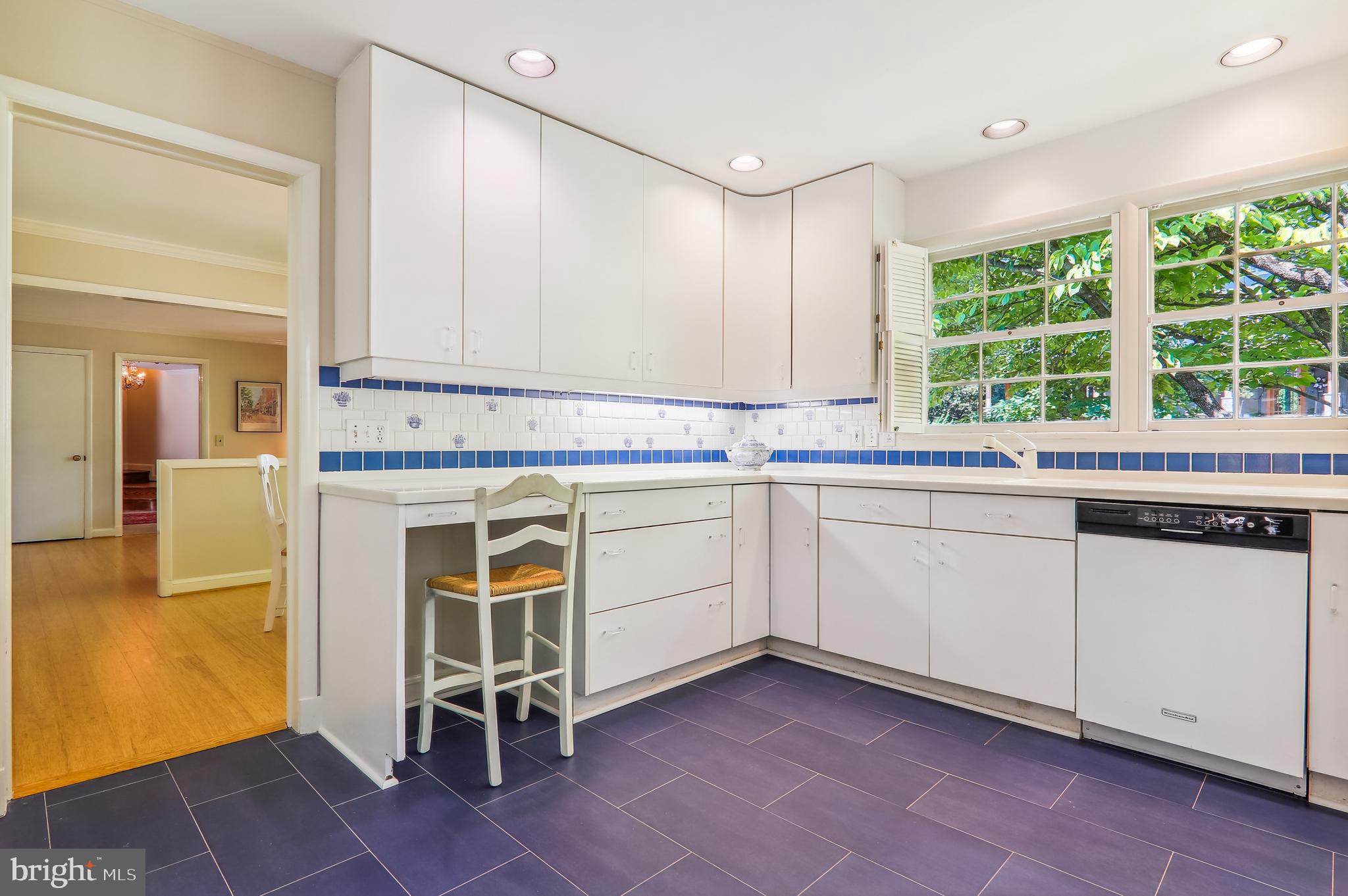 Real estate listing preview #35