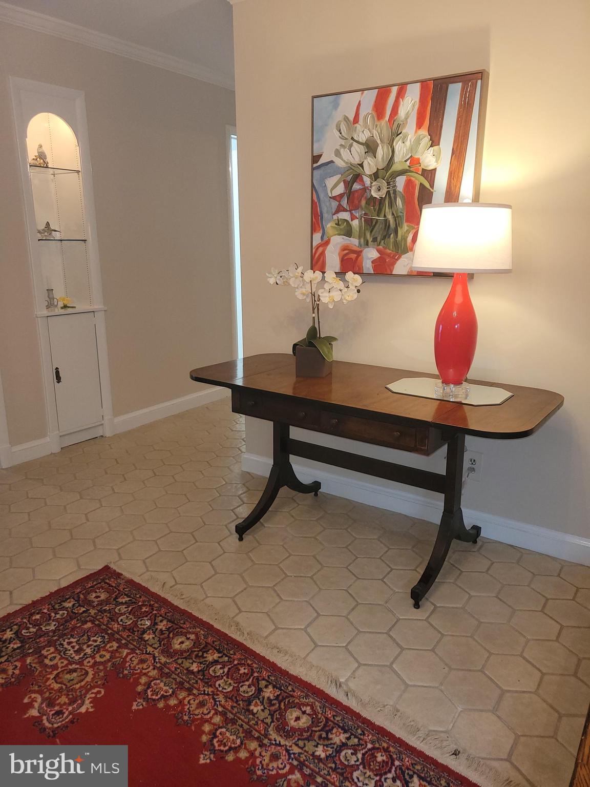 Real estate listing preview #8