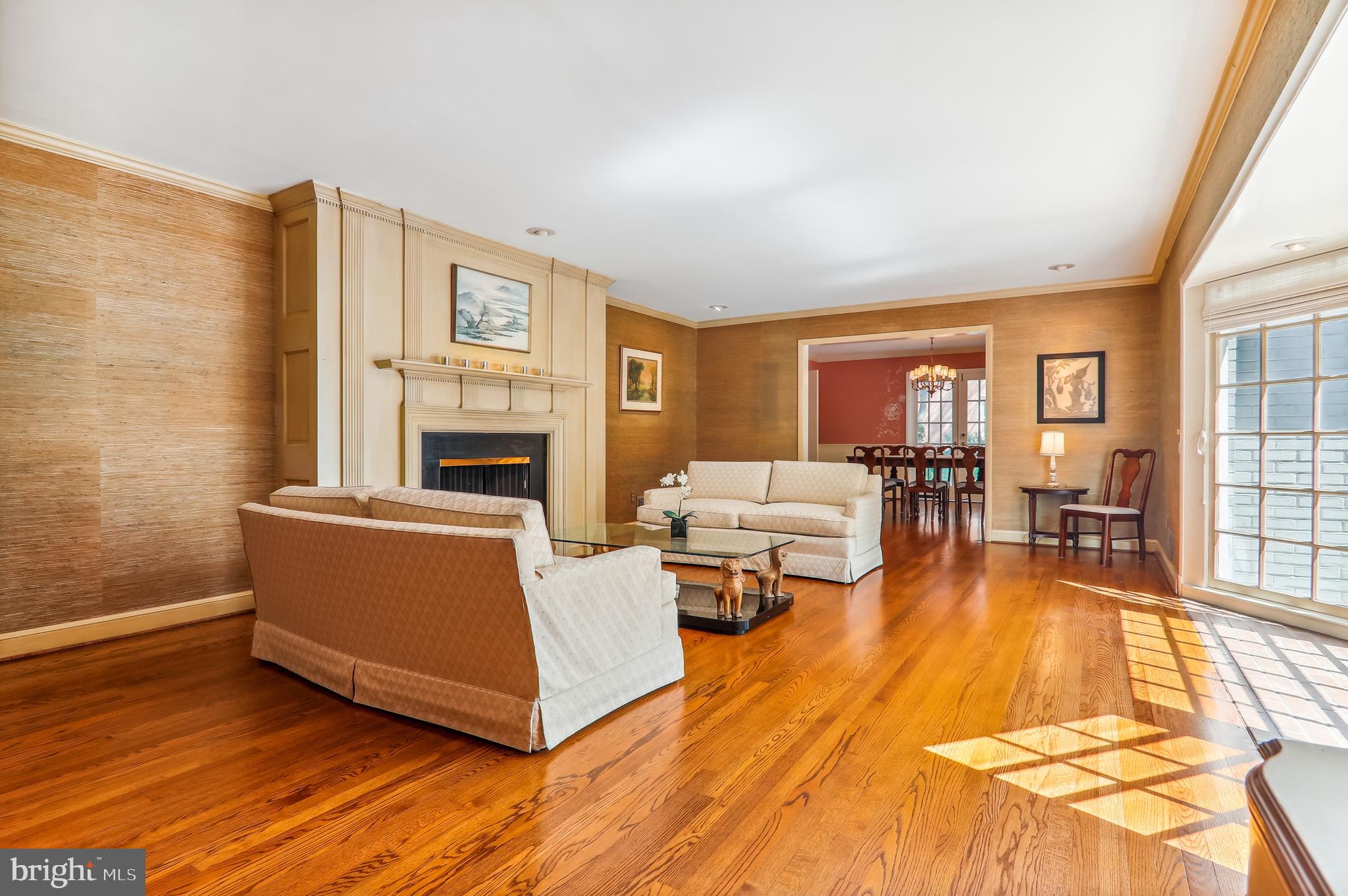 Real estate listing preview #9