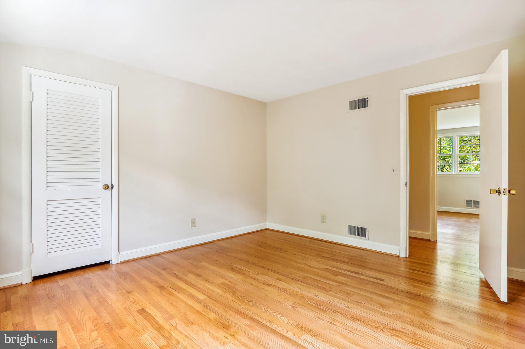 Real estate listing preview #63