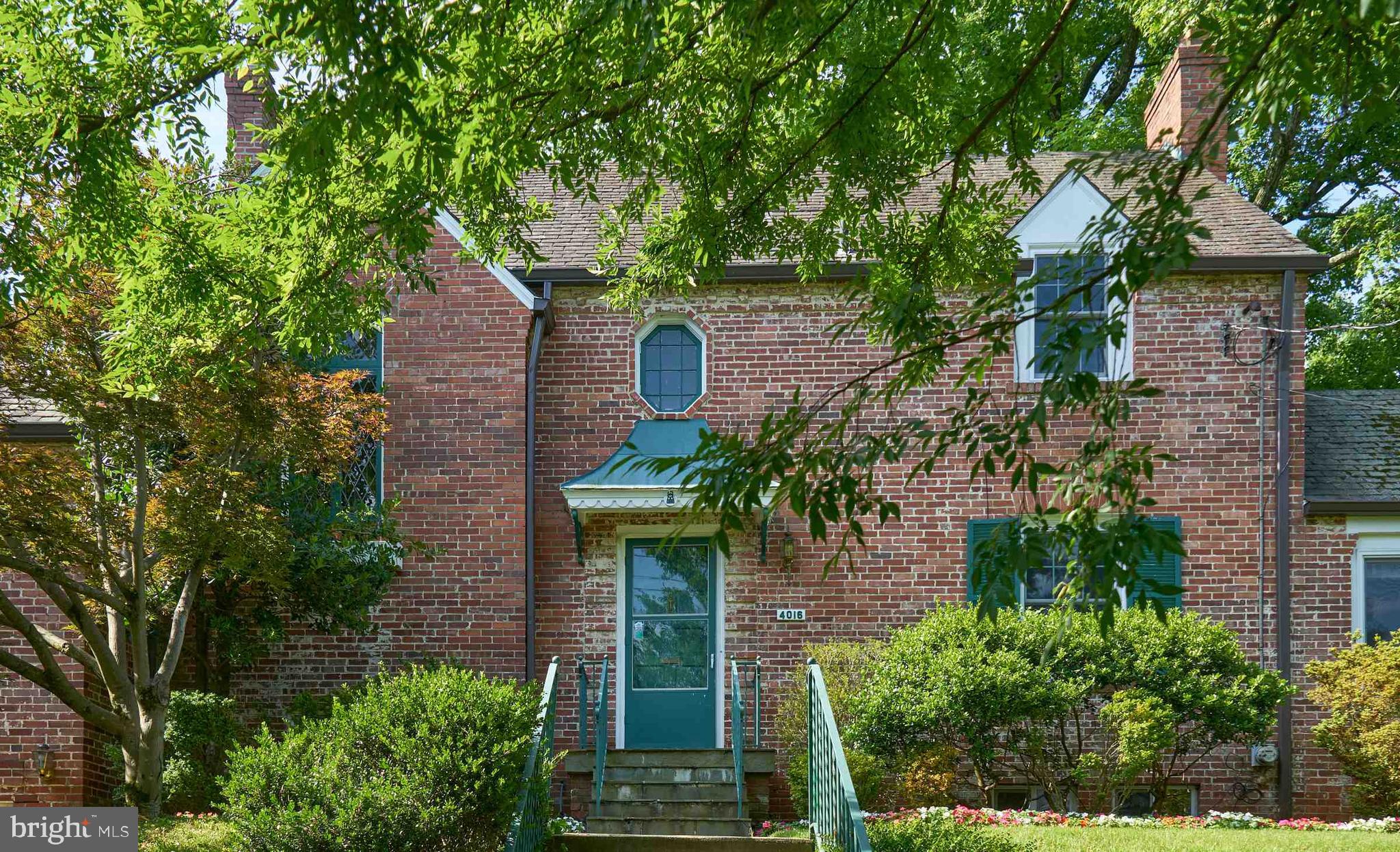 Real estate listing preview #1