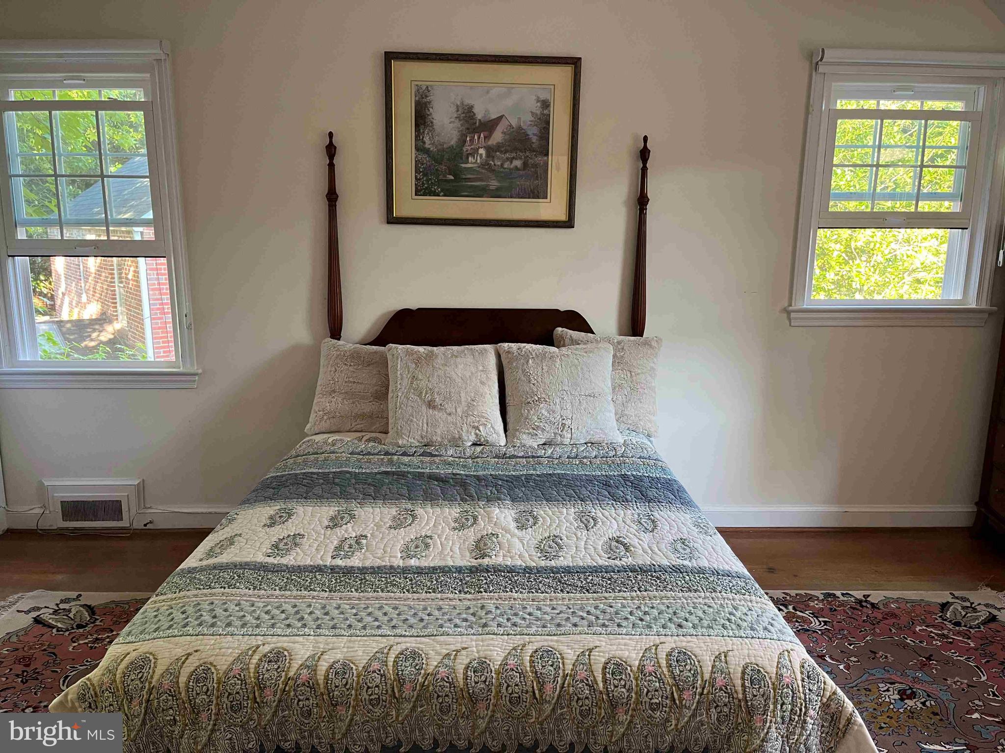 Real estate listing preview #18