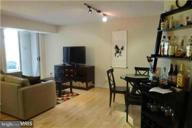 Real estate listing preview #2