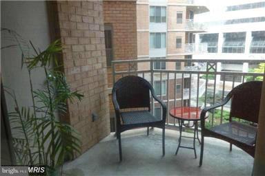 Real estate listing preview #9