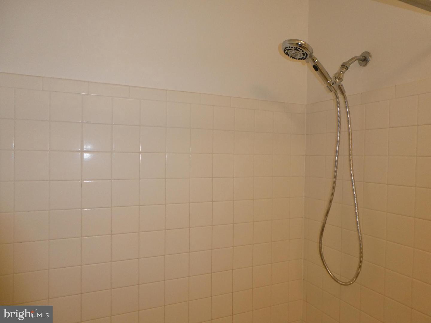 Real estate listing preview #26