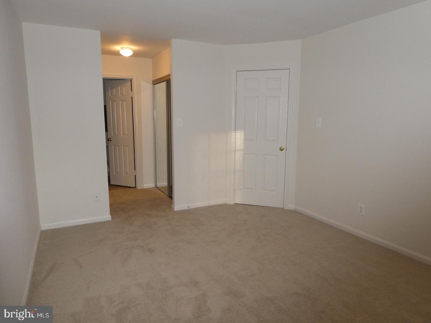 Real estate listing preview #22