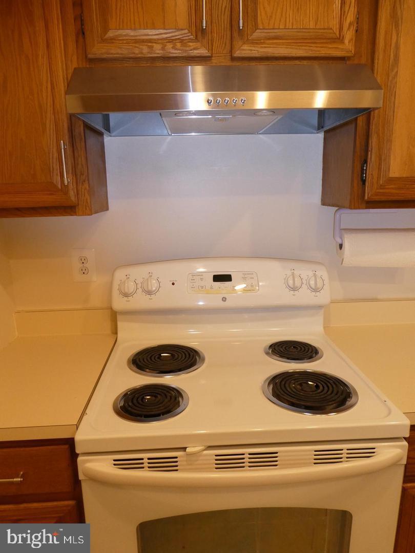 Real estate listing preview #18