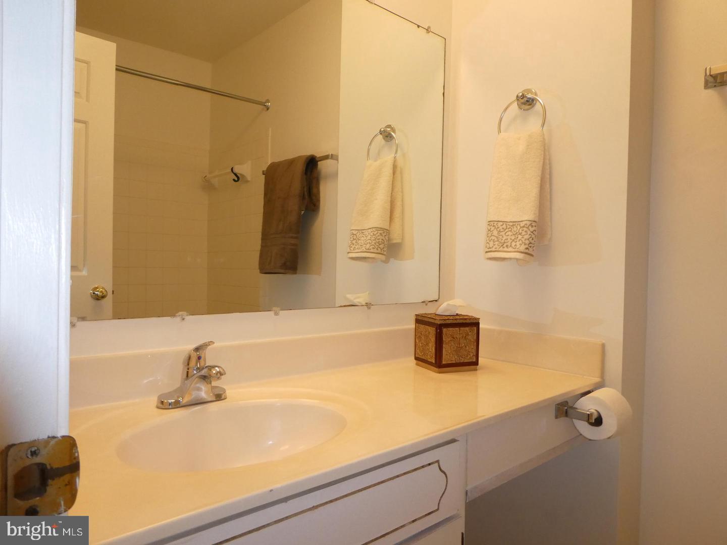 Real estate listing preview #25