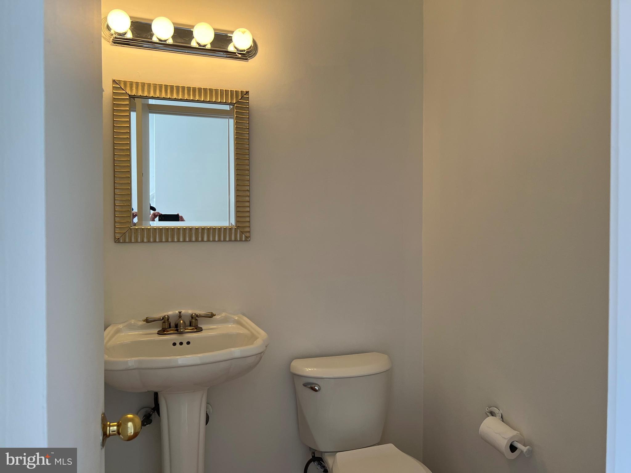 Real estate listing preview #8