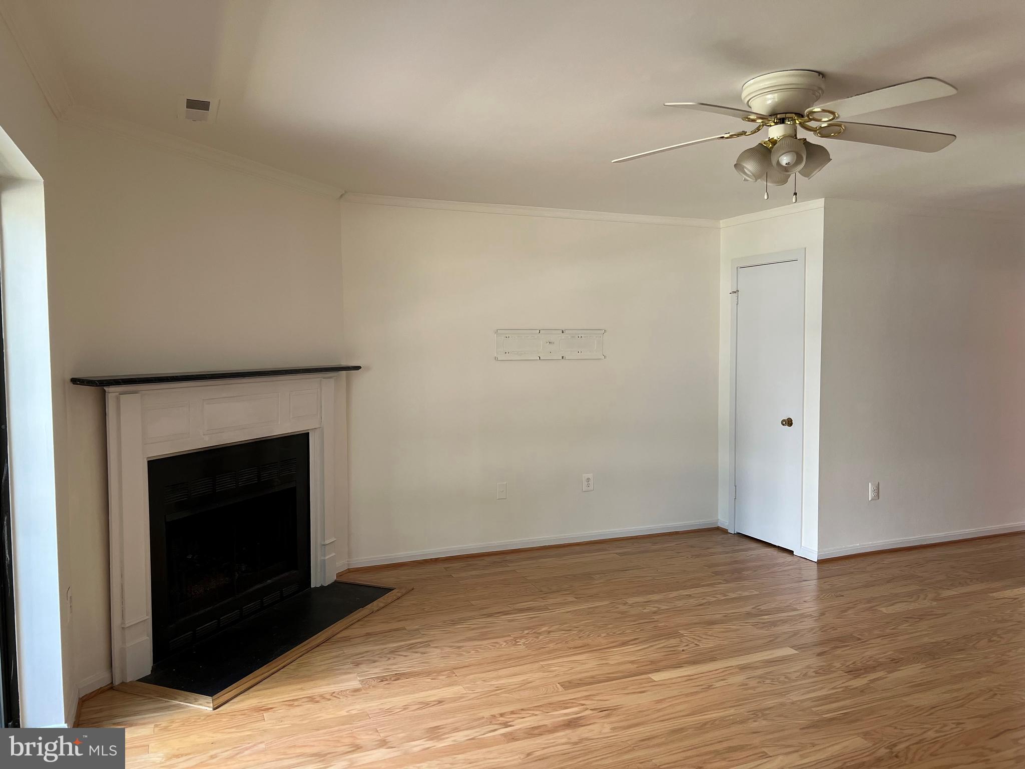 Real estate listing preview #7