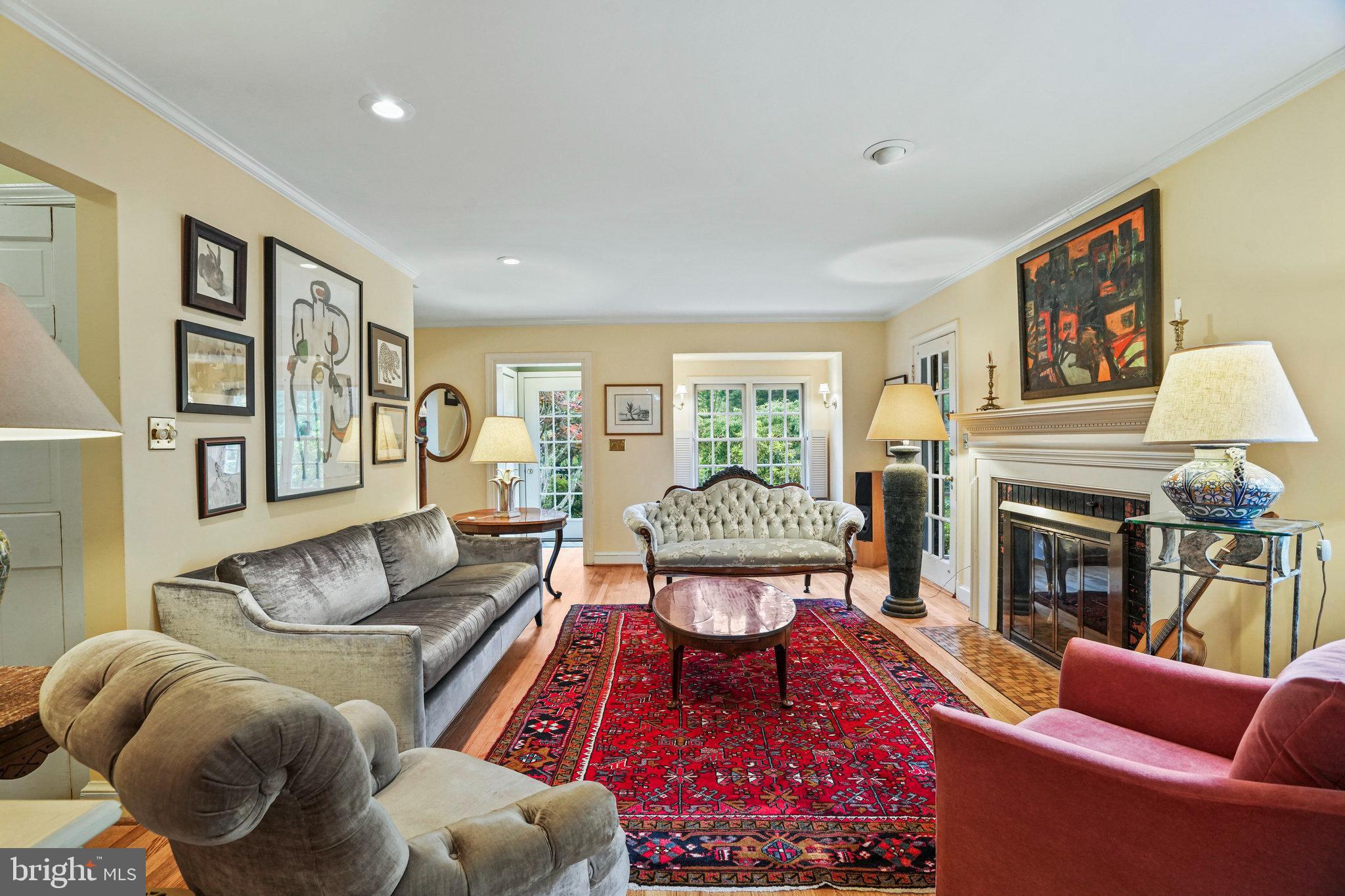 Real estate listing preview #3