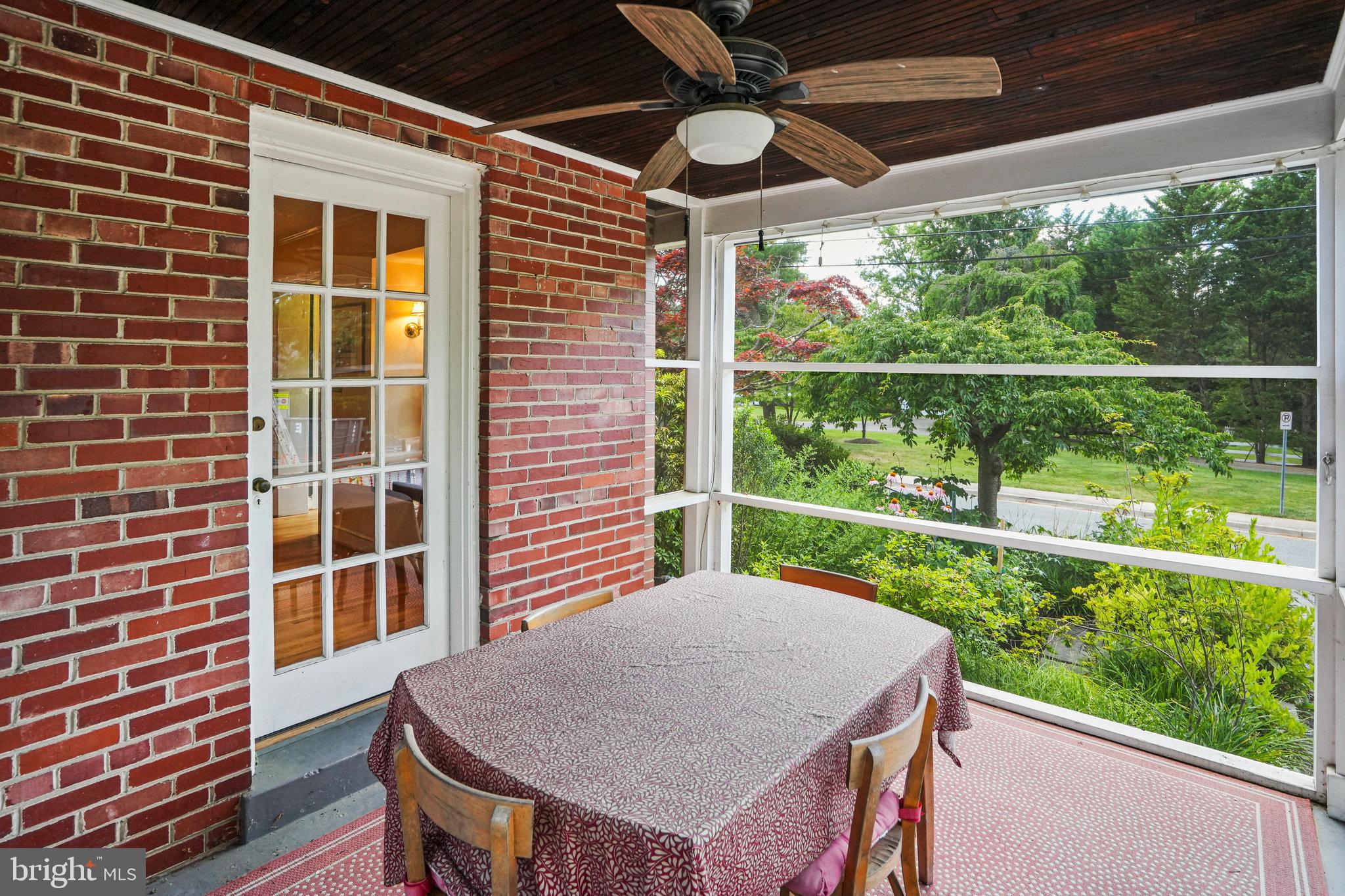 Real estate listing preview #13