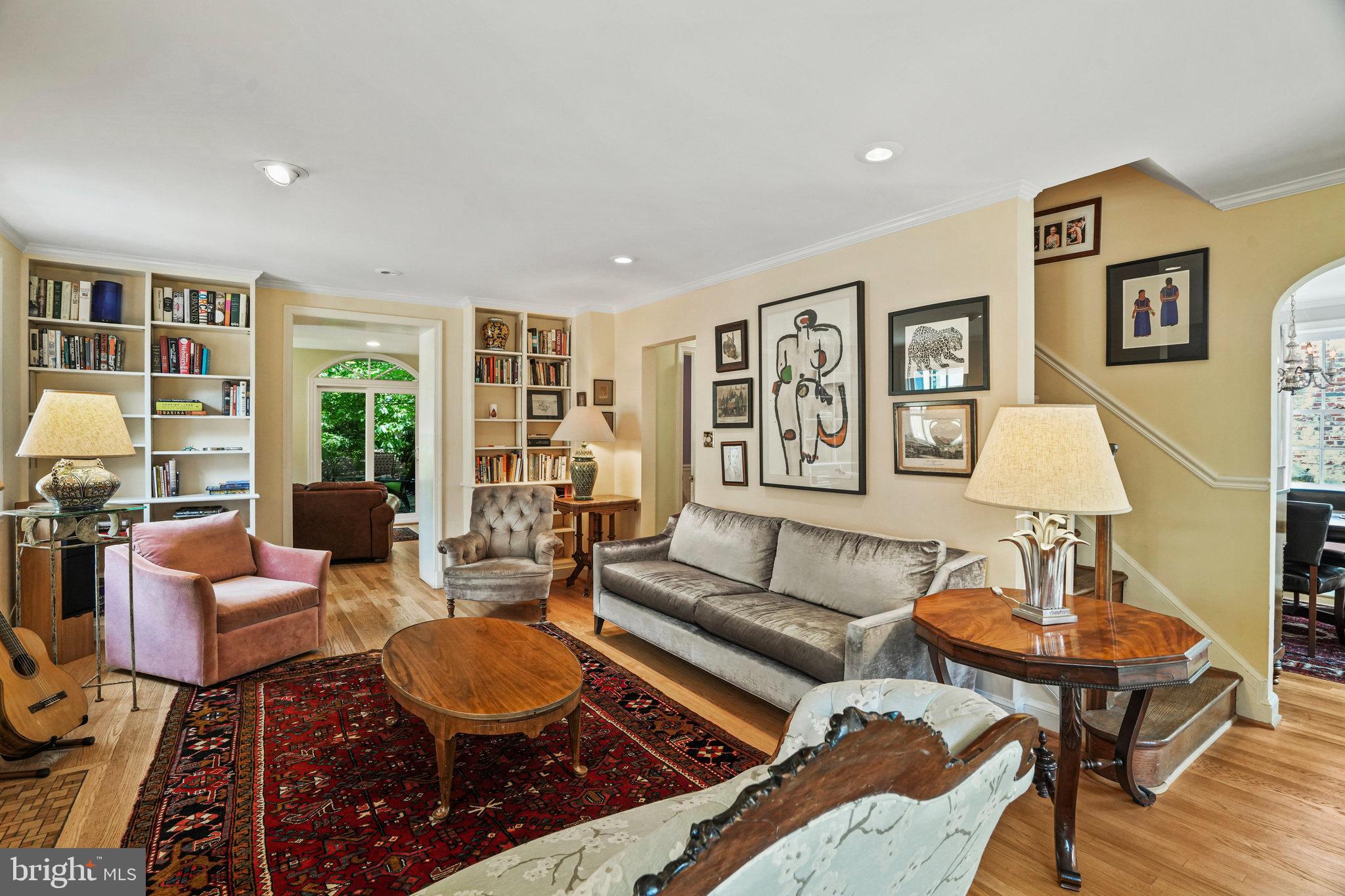 Real estate listing preview #4