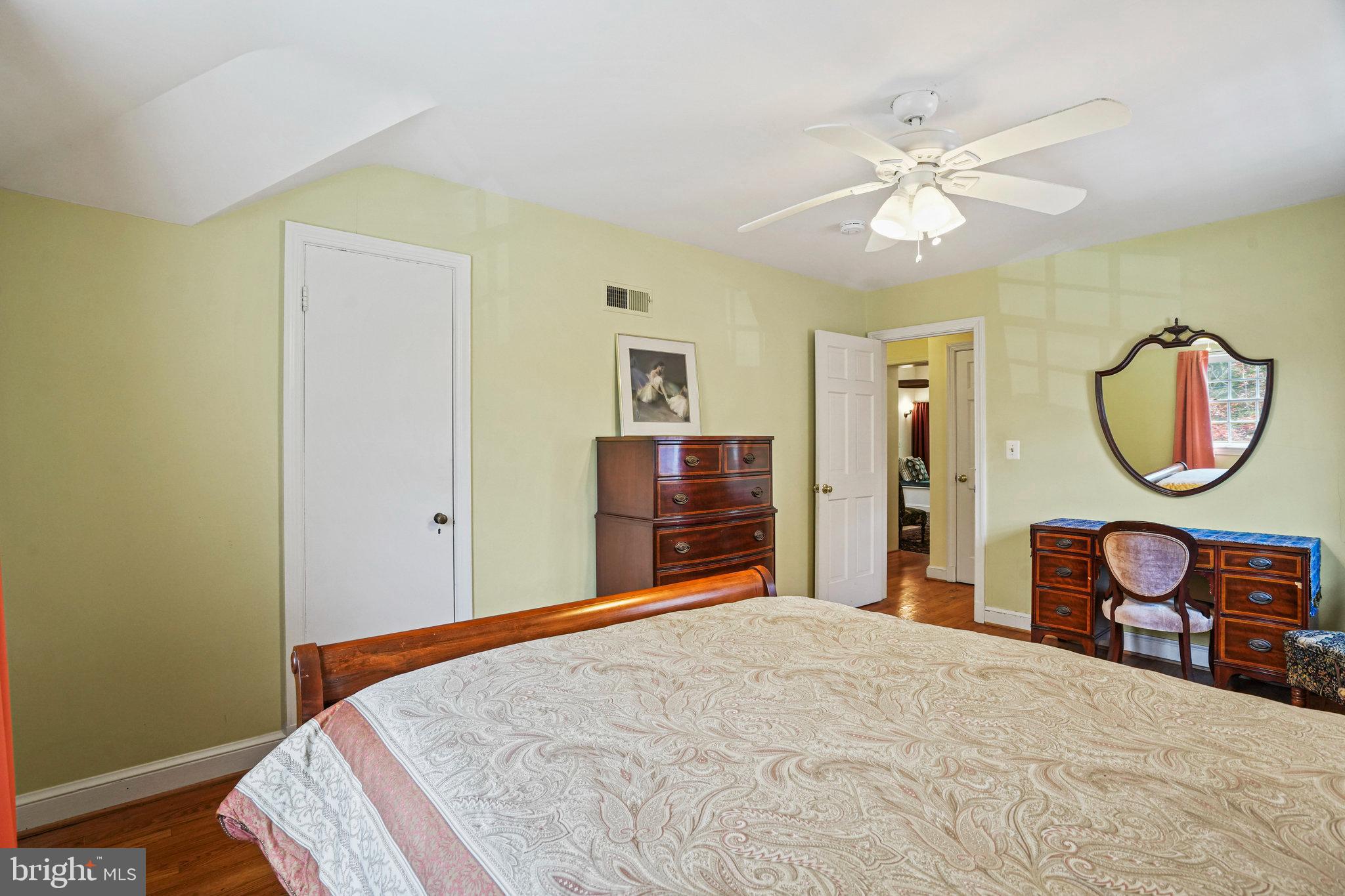 Real estate listing preview #20